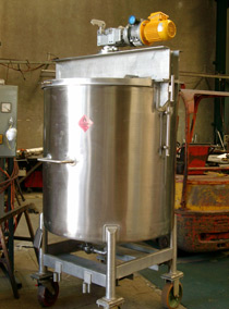 2000 litre stainless steel mixing vessel